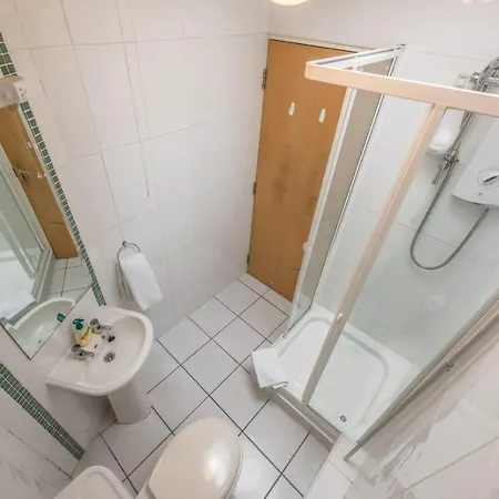 Apartment Walshs 4